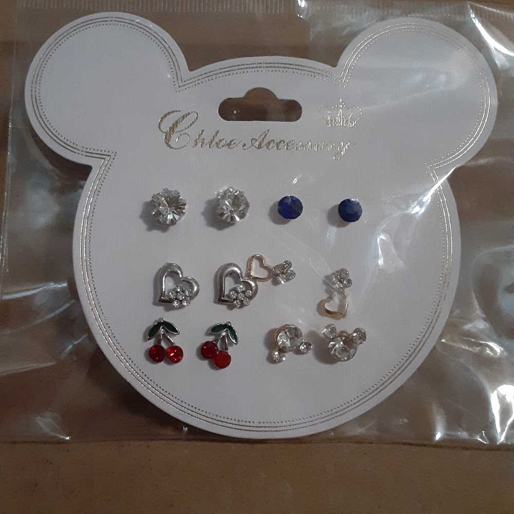 Chloe Accessory